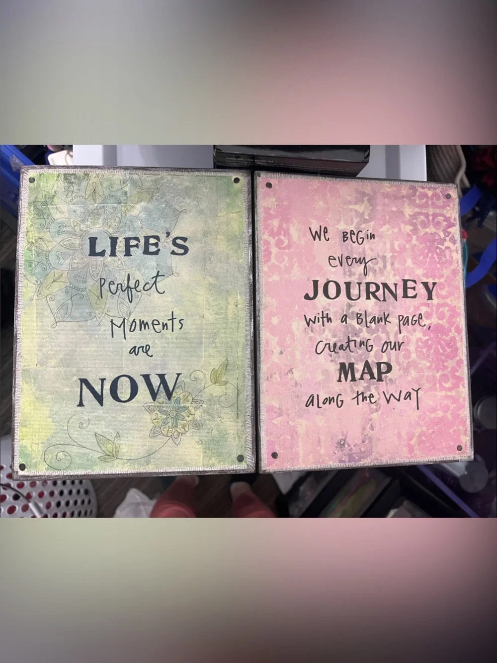 Demdaco Green and Pink Inspirational Wall Plaque Set